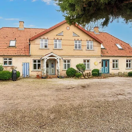 10 Person In S Nderborg Holiday home *
