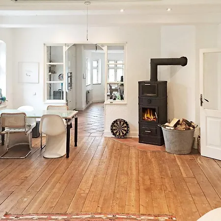 10 Person In S Nderborg Holiday home *